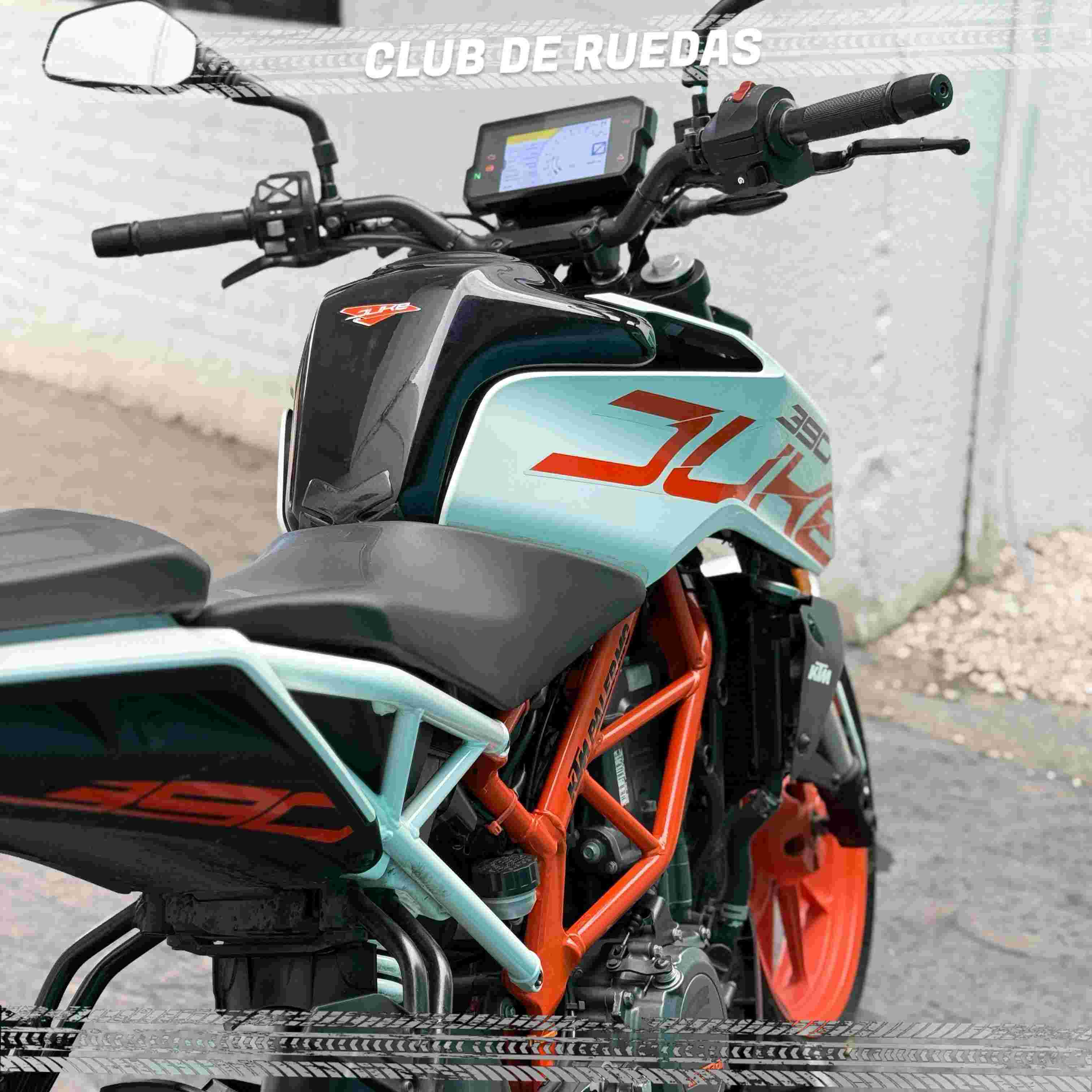 Ktm Ktm Duke 390 usado en venta