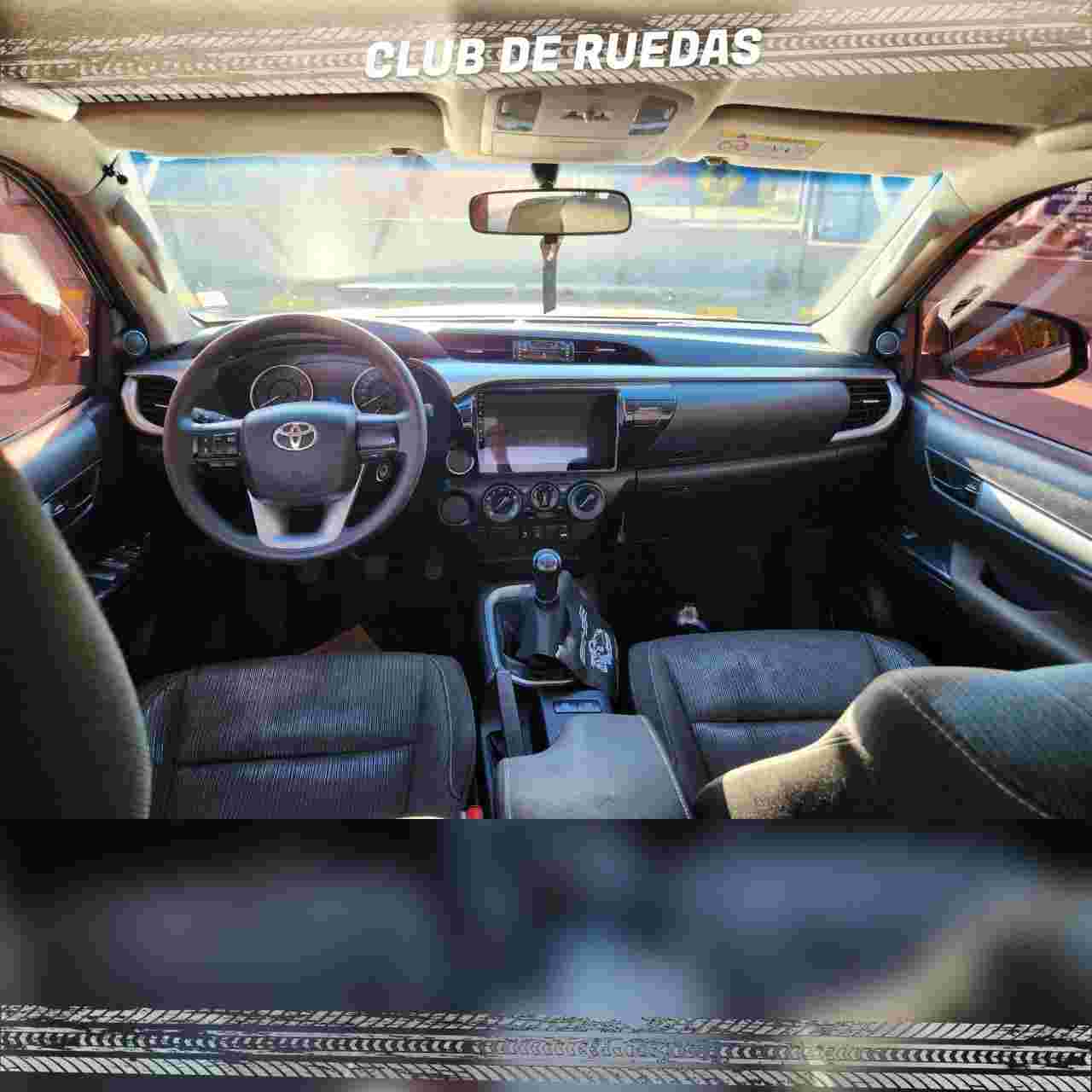 Toyota TOYOTA HILUX SR 2.4 DIESEL 4X2 usado en venta