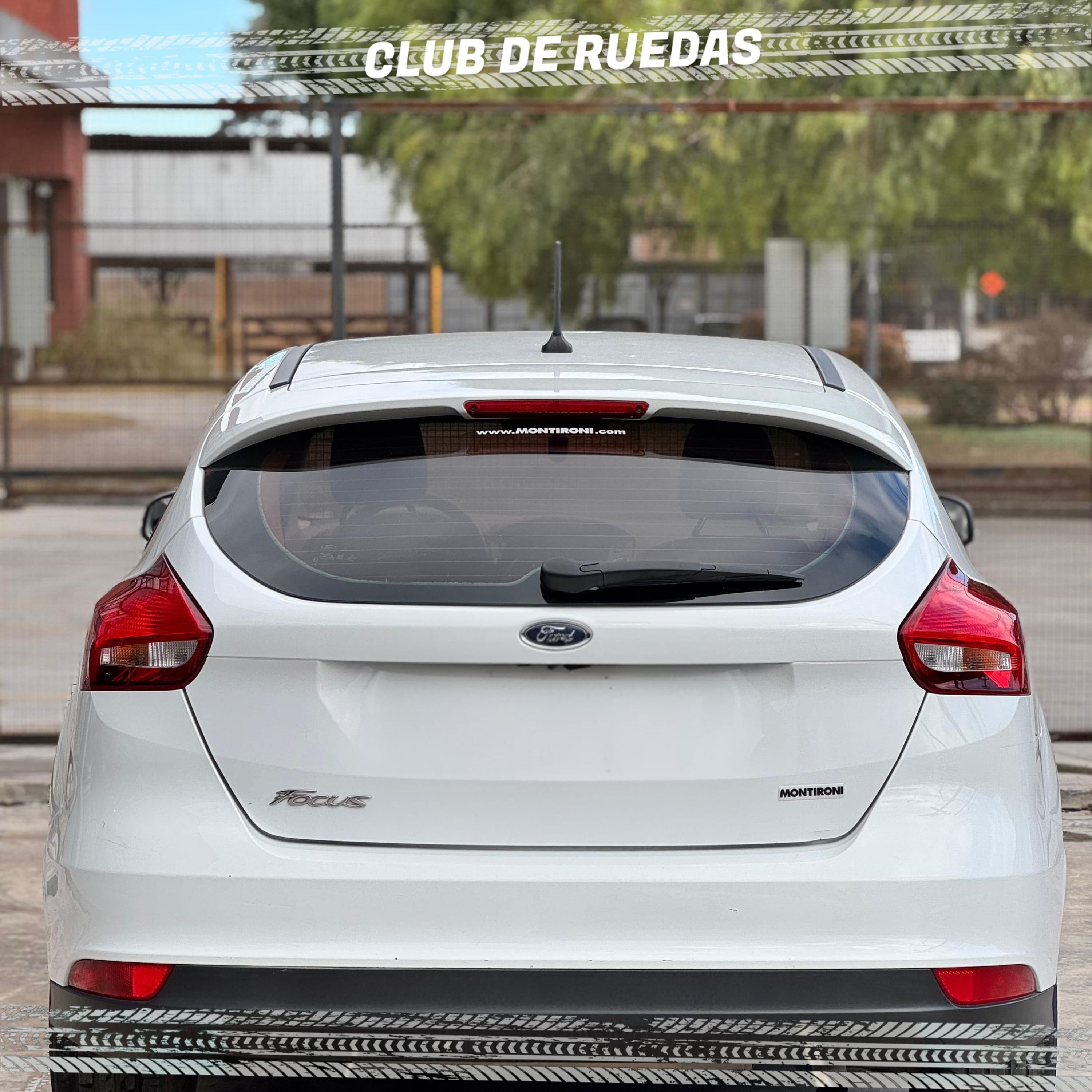 fotos de FOCUS SE AT 2.0L CUERO-8