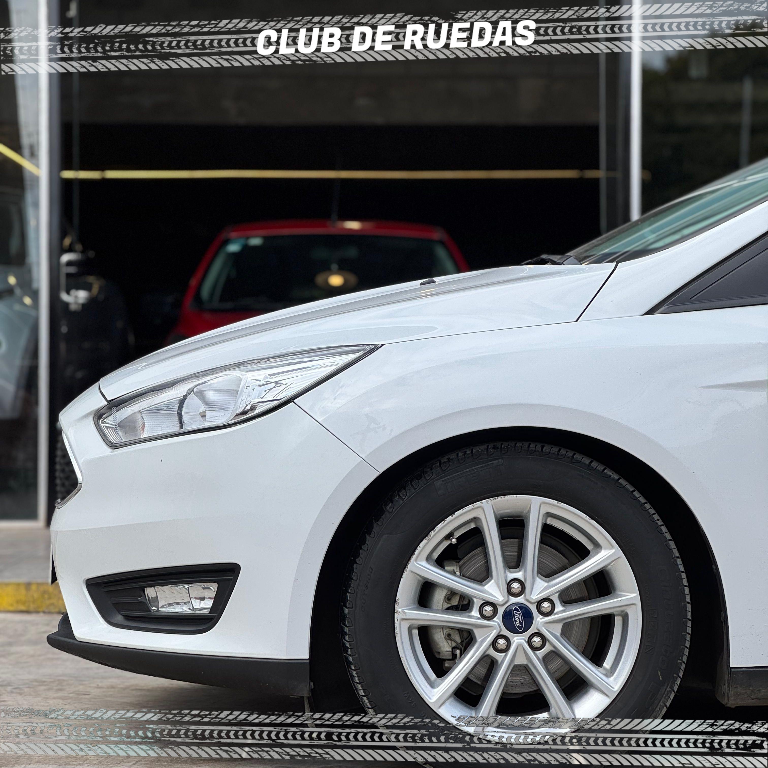 fotos de FOCUS SE AT 2.0L CUERO-9