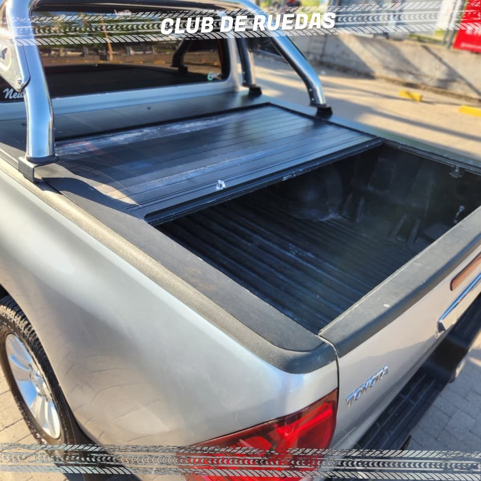 fotos de HILUX SR 2.4 DIESEL 4X2-4